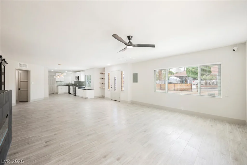 1421 Norman, Las Vegas, NV 89104