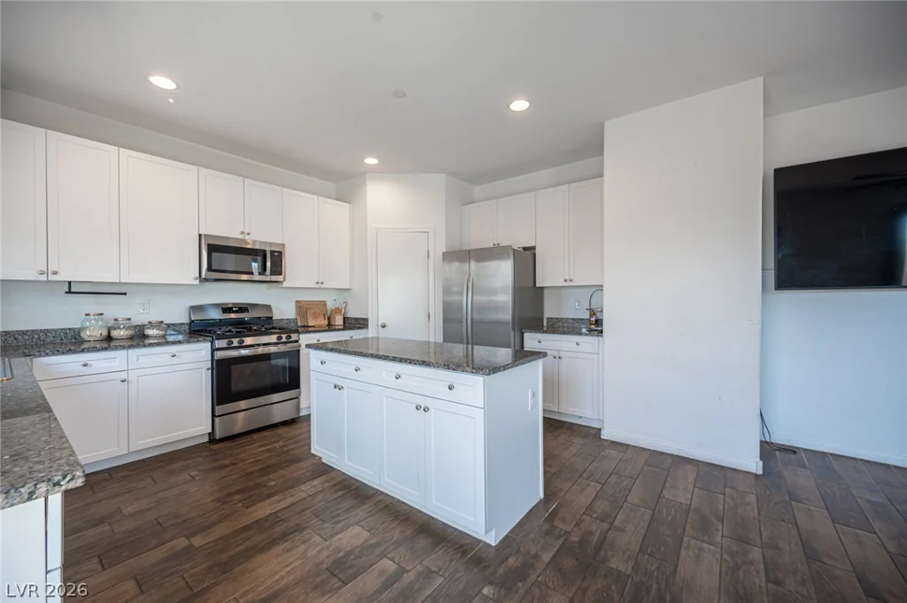6030 Forest Archer, Las Vegas, NV 89122