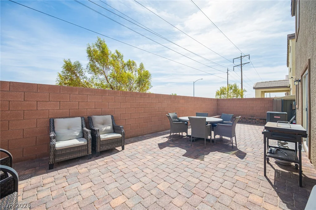 6030 Forest Archer, Las Vegas, NV 89122
