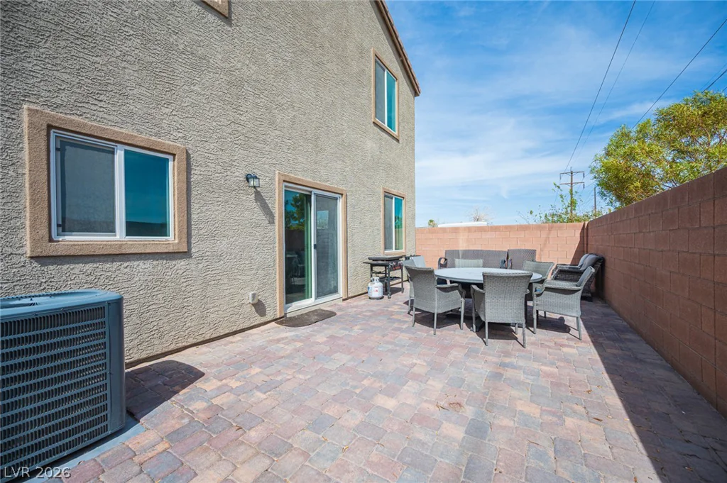 6030 Forest Archer, Las Vegas, NV 89122