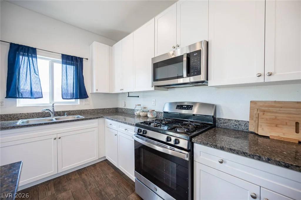 6030 Forest Archer, Las Vegas, NV 89122