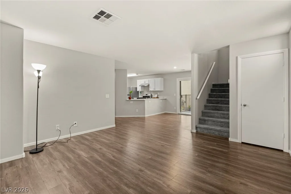 9929 Fragile Fields, Las Vegas, NV 89183