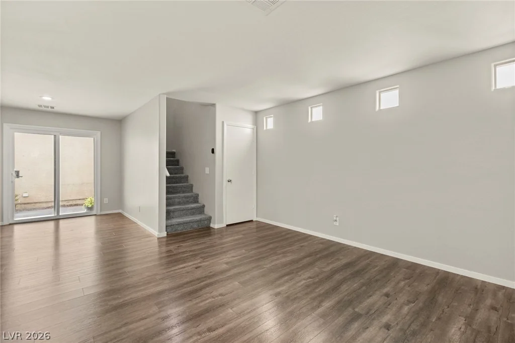 9929 Fragile Fields, Las Vegas, NV 89183