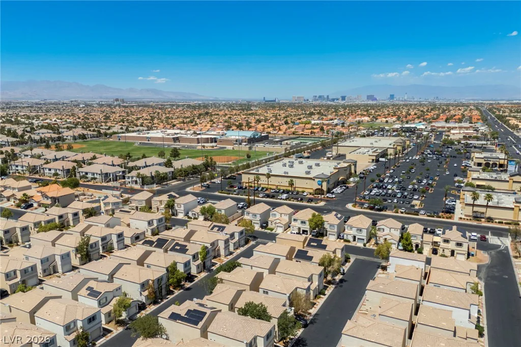 9929 Fragile Fields, Las Vegas, NV 89183