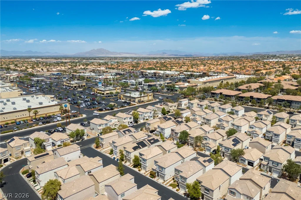 9929 Fragile Fields, Las Vegas, NV 89183