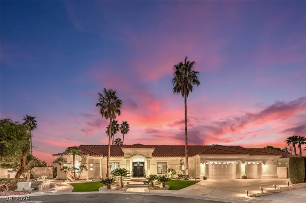 1941 Black Water, Las Vegas, NV 89117