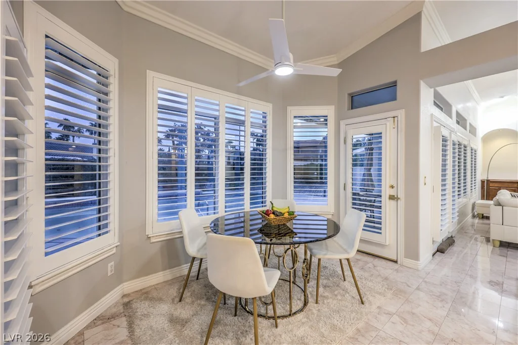 1941 Black Water, Las Vegas, NV 89117