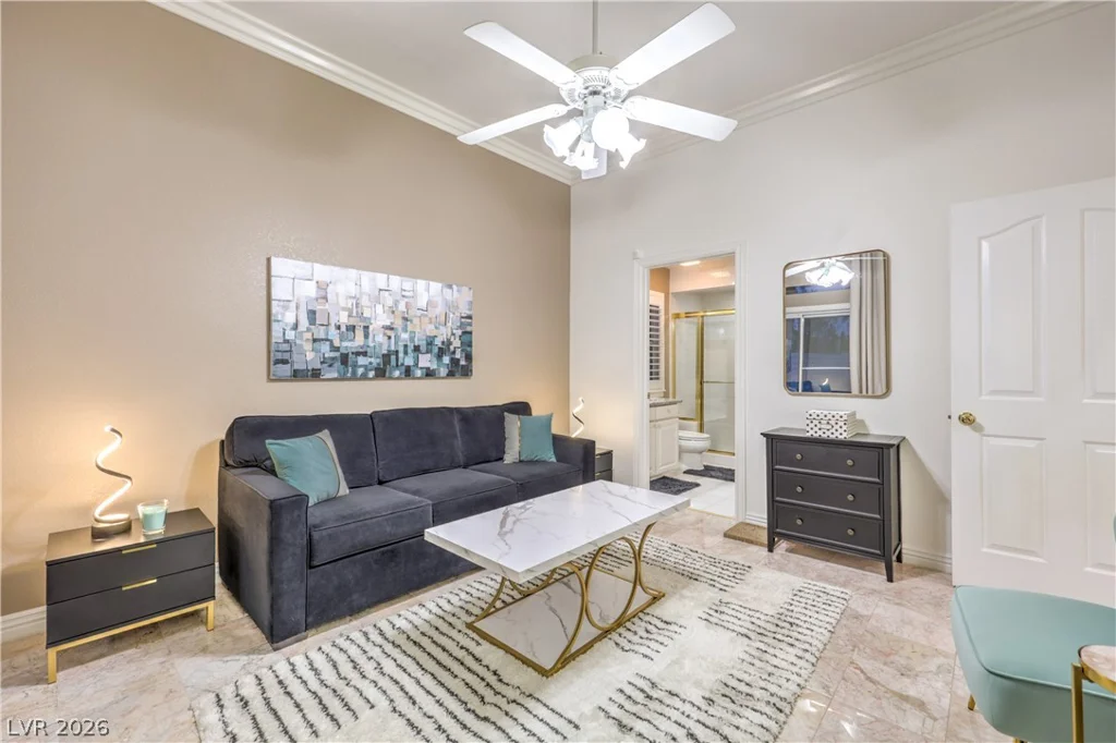 1941 Black Water, Las Vegas, NV 89117