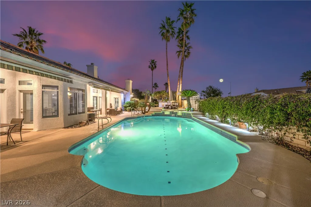 1941 Black Water, Las Vegas, NV 89117