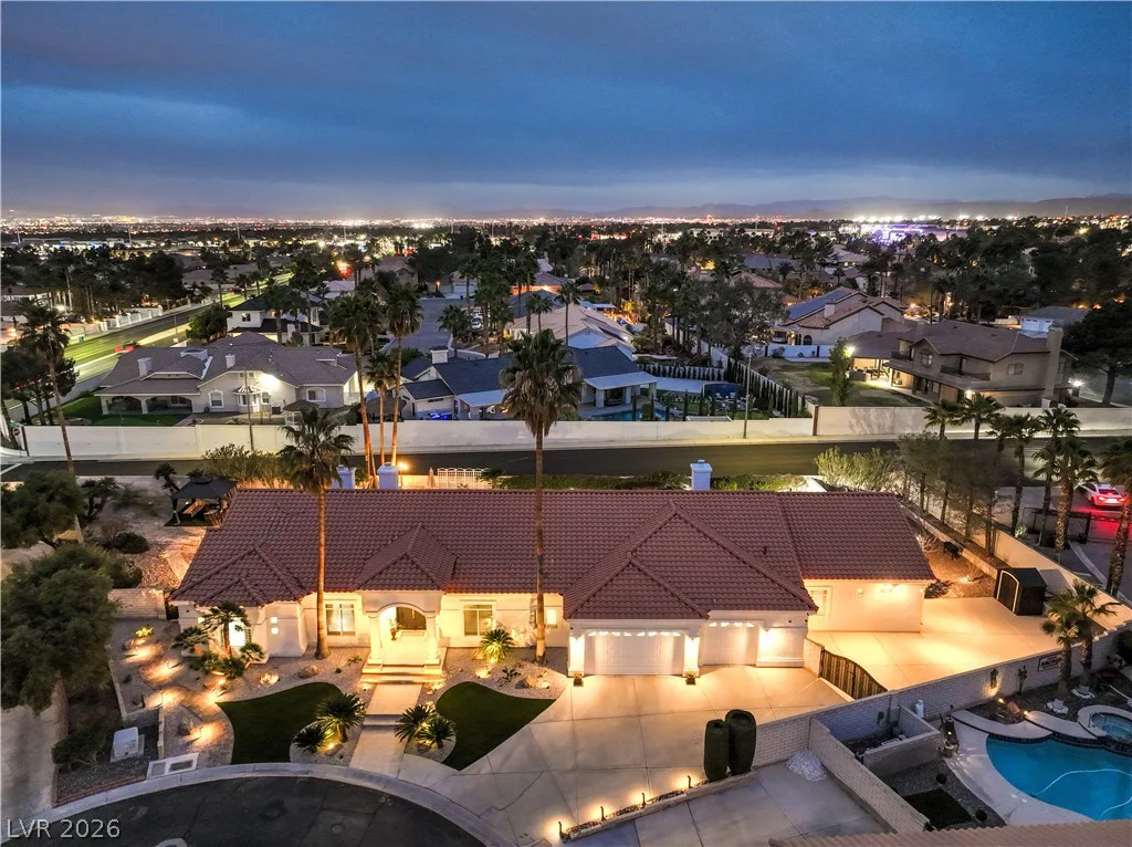 1941 Black Water, Las Vegas, NV 89117