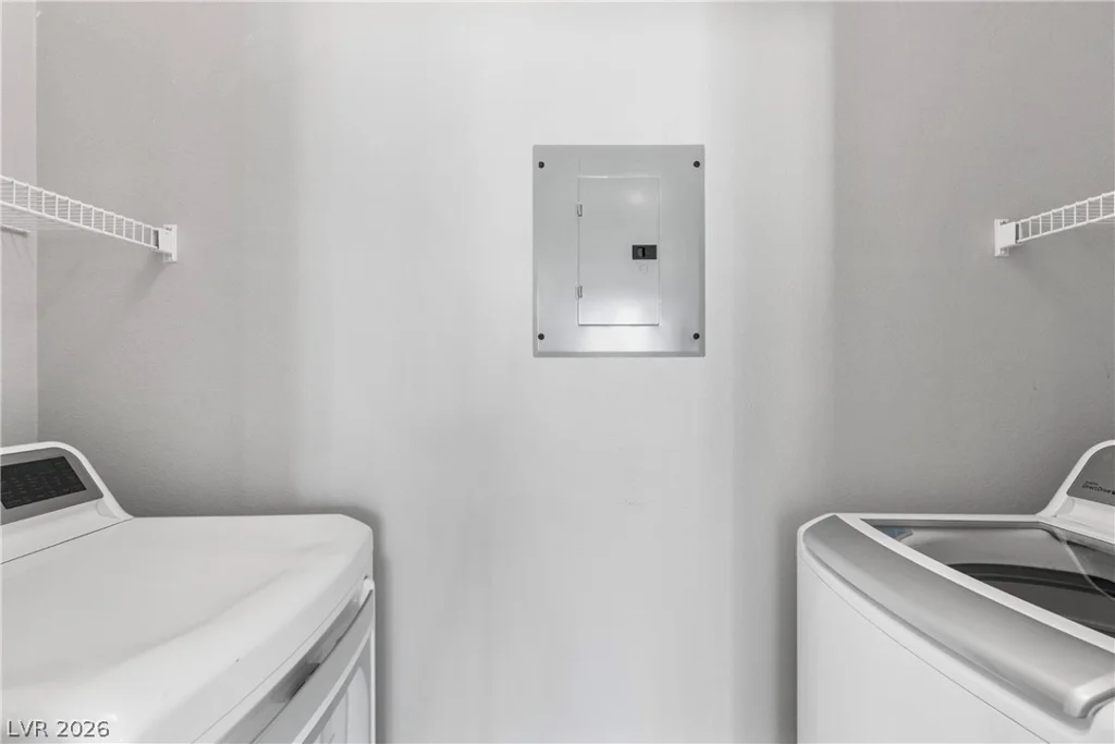 7163 Durango, Las Vegas, NV 89113