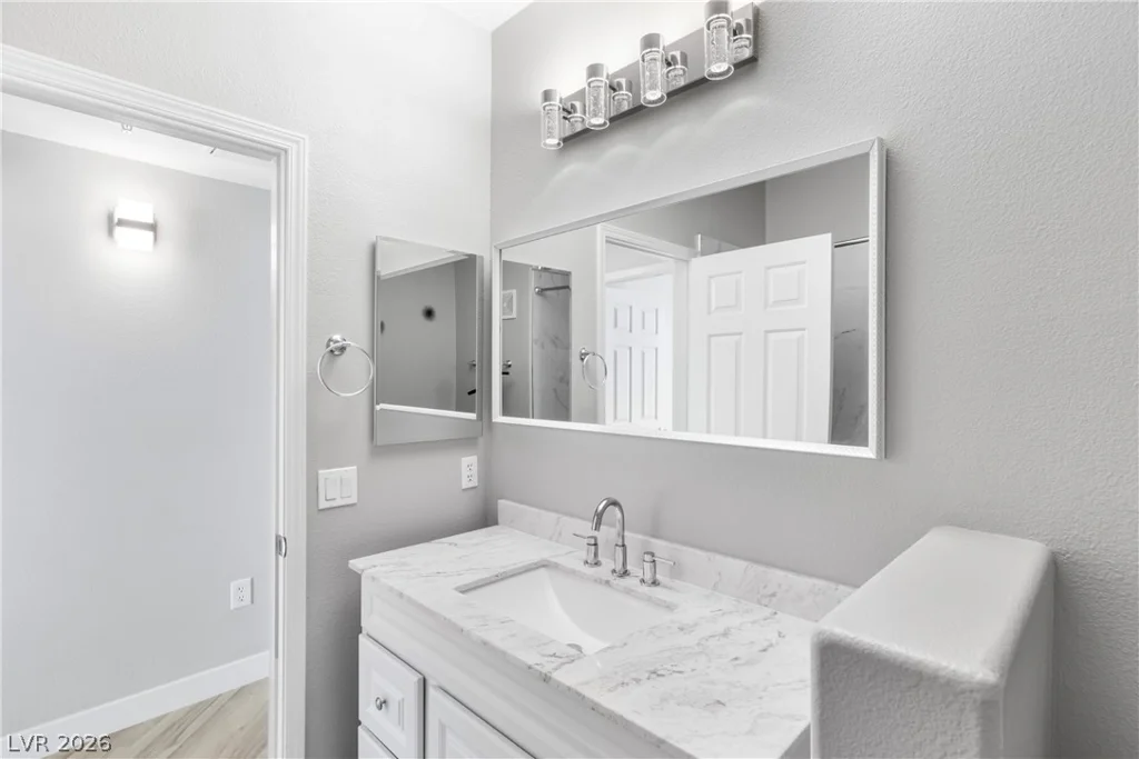 7163 Durango, Las Vegas, NV 89113
