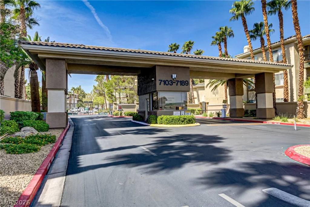 7163 Durango, Las Vegas, NV 89113