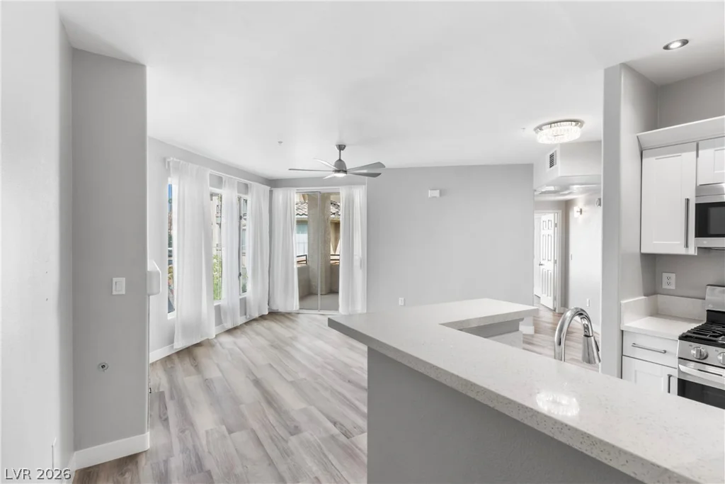 7163 Durango, Las Vegas, NV 89113