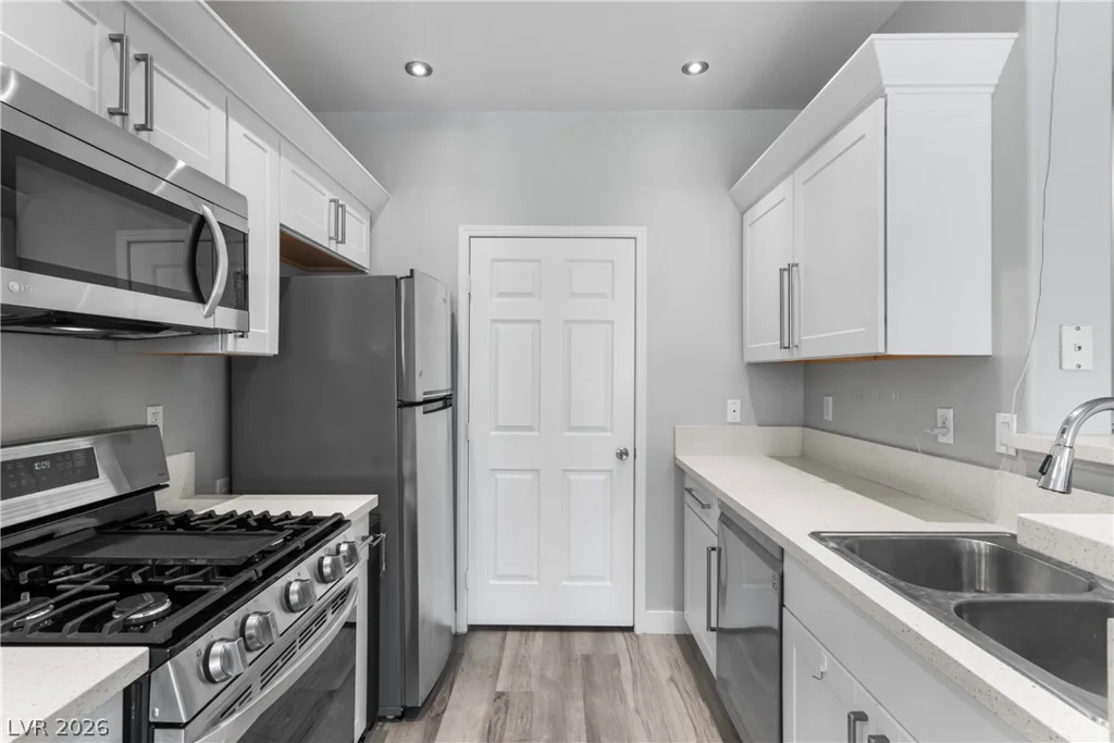7163 Durango, Las Vegas, NV 89113