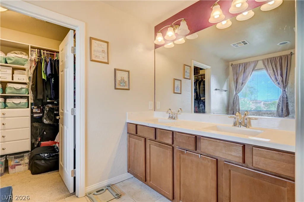 9856 Corliss, Las Vegas, NV 89148