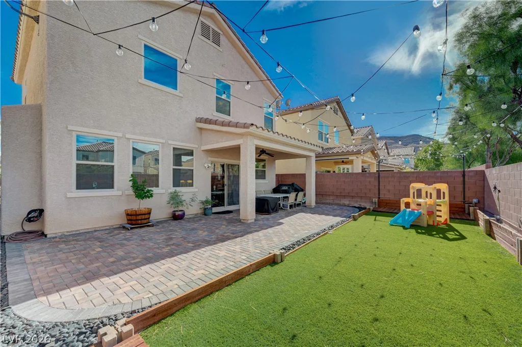 9856 Corliss, Las Vegas, NV 89148