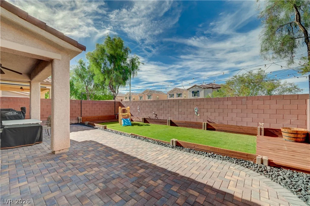 9856 Corliss, Las Vegas, NV 89148