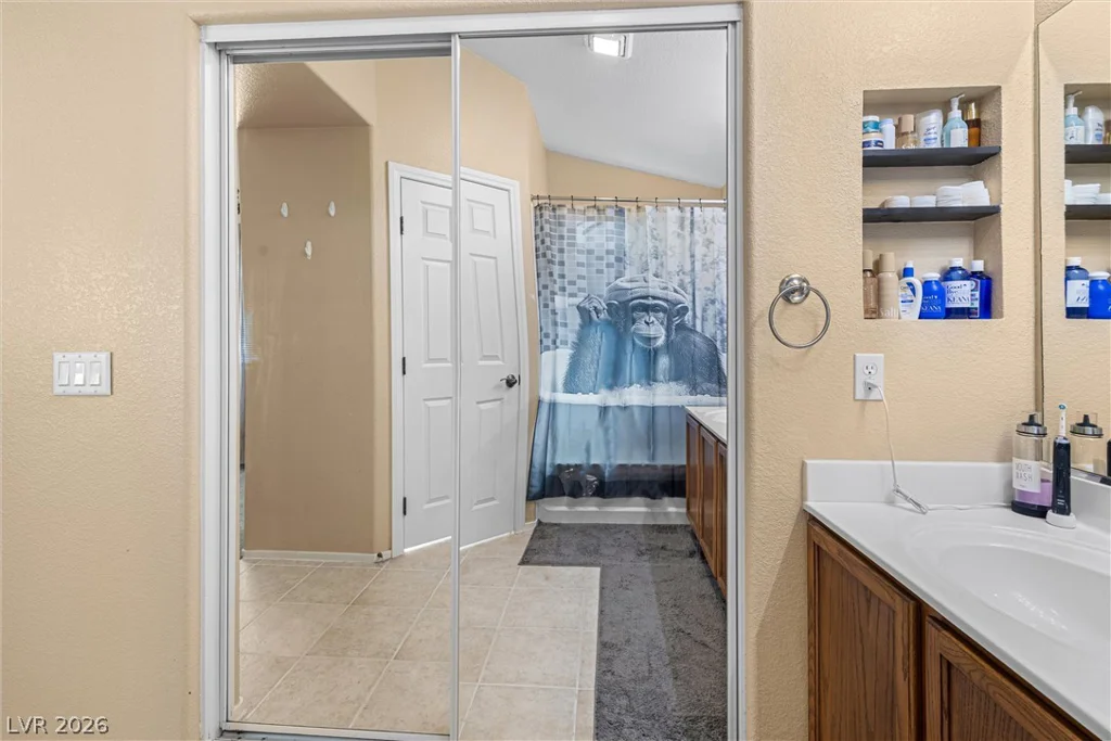 8029 Peaceful Woods, Las Vegas, NV 89143