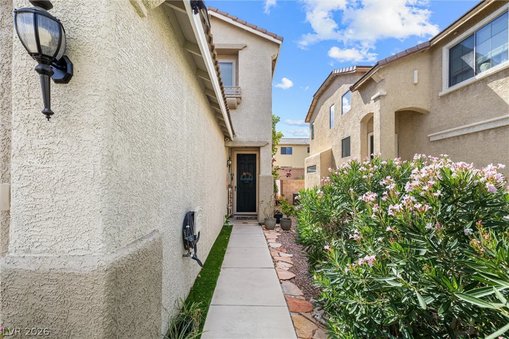 8029 Peaceful Woods, Las Vegas, NV 89143