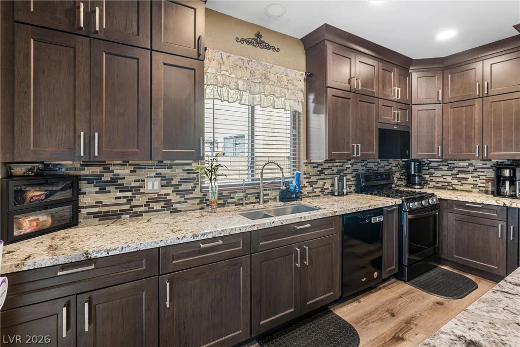 8029 Peaceful Woods, Las Vegas, NV 89143