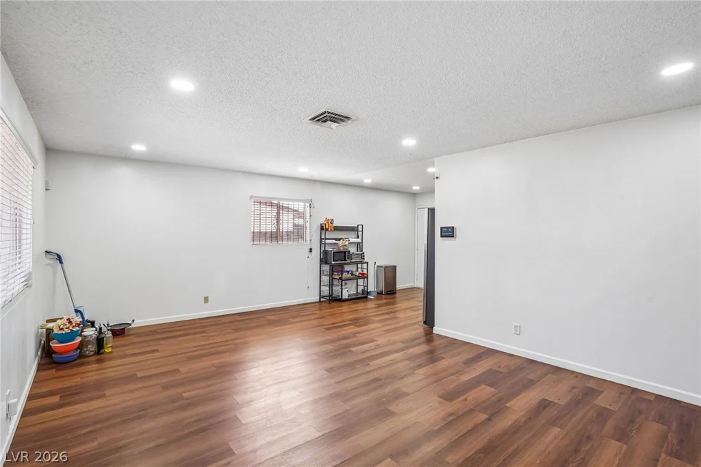 2617 Bruce, North Las Vegas, NV 89030