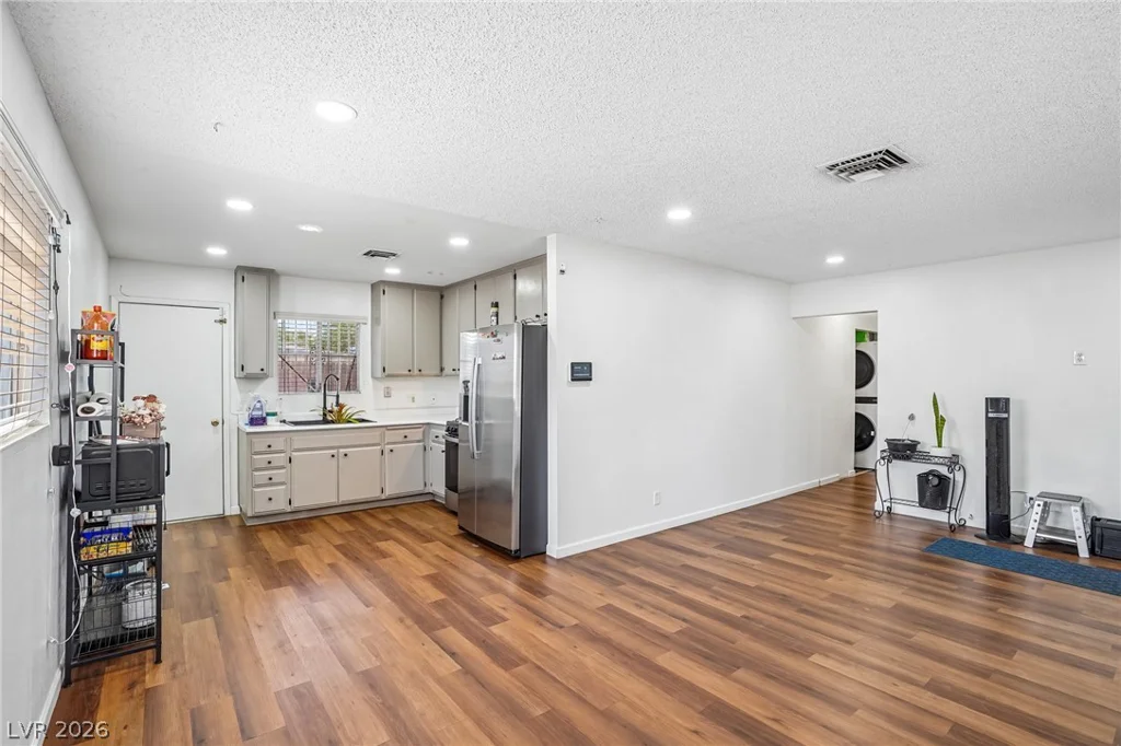 2617 Bruce, North Las Vegas, NV 89030