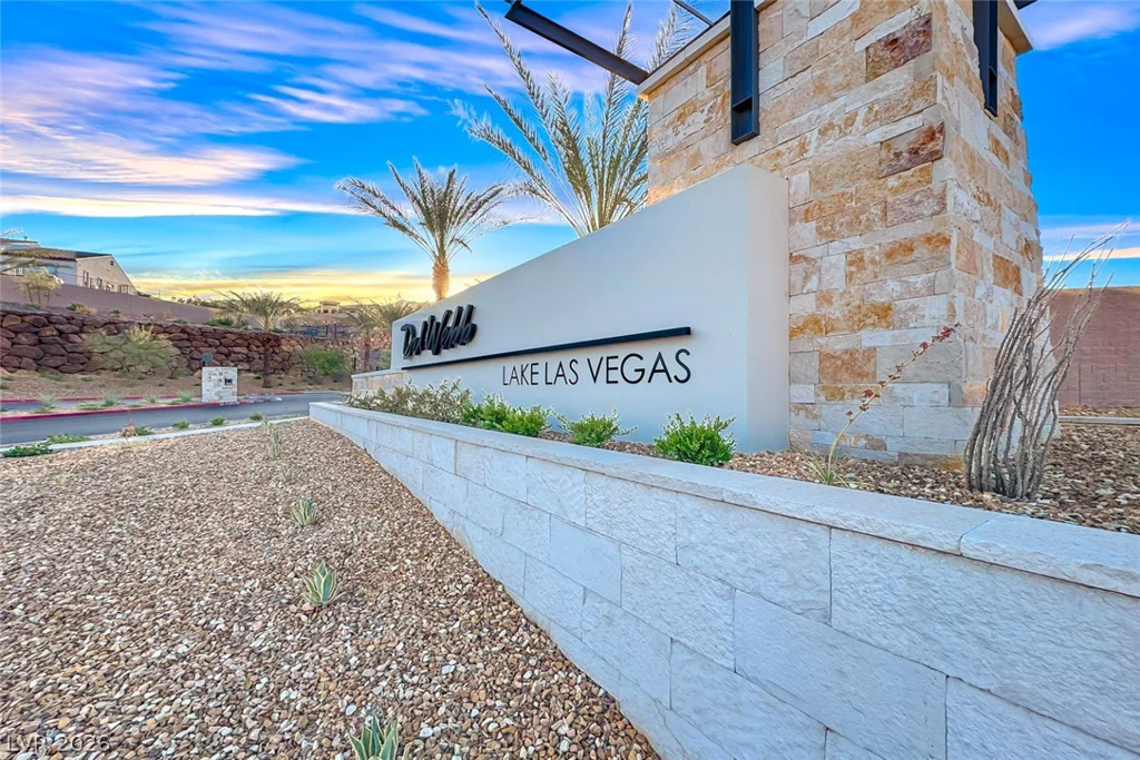 259 Sun Glaze, Henderson, NV 89011