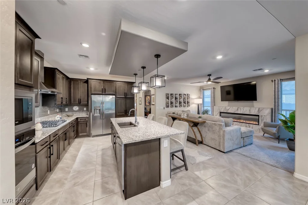 259 Sun Glaze, Henderson, NV 89011
