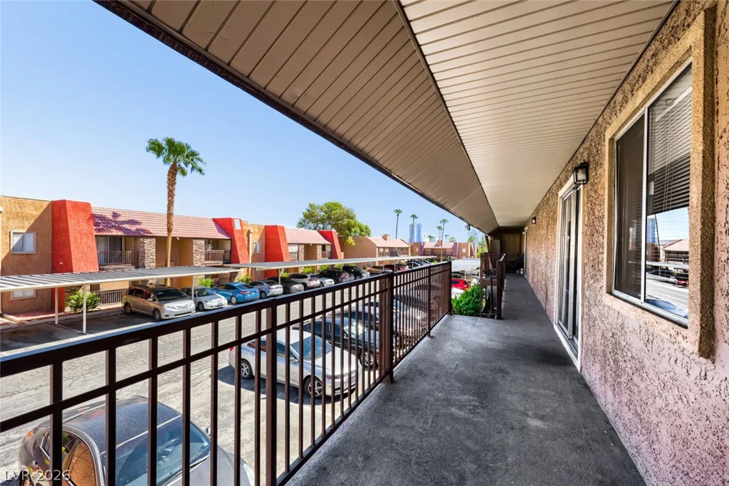 5449 Indian River, Las Vegas, NV 89103