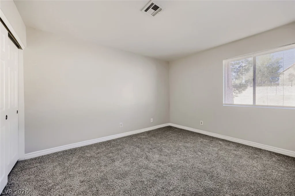 5449 Indian River, Las Vegas, NV 89103