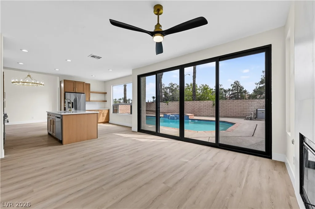 8307 San Ramon, Las Vegas, NV 89147
