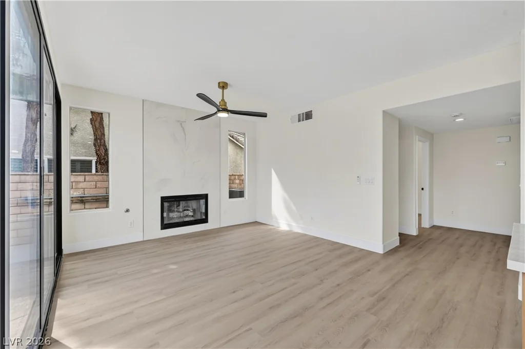8307 San Ramon, Las Vegas, NV 89147