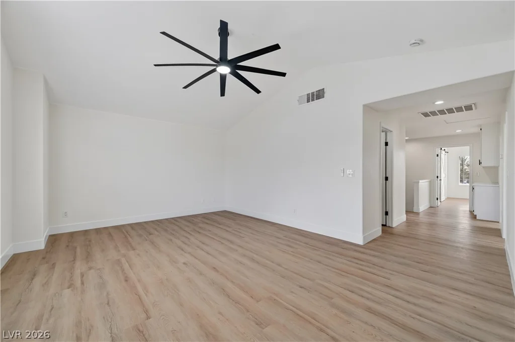 8307 San Ramon, Las Vegas, NV 89147