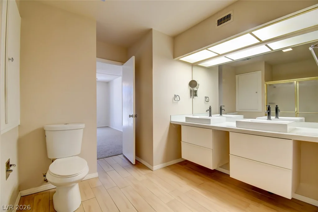 3460 Pino, Las Vegas, NV 89121