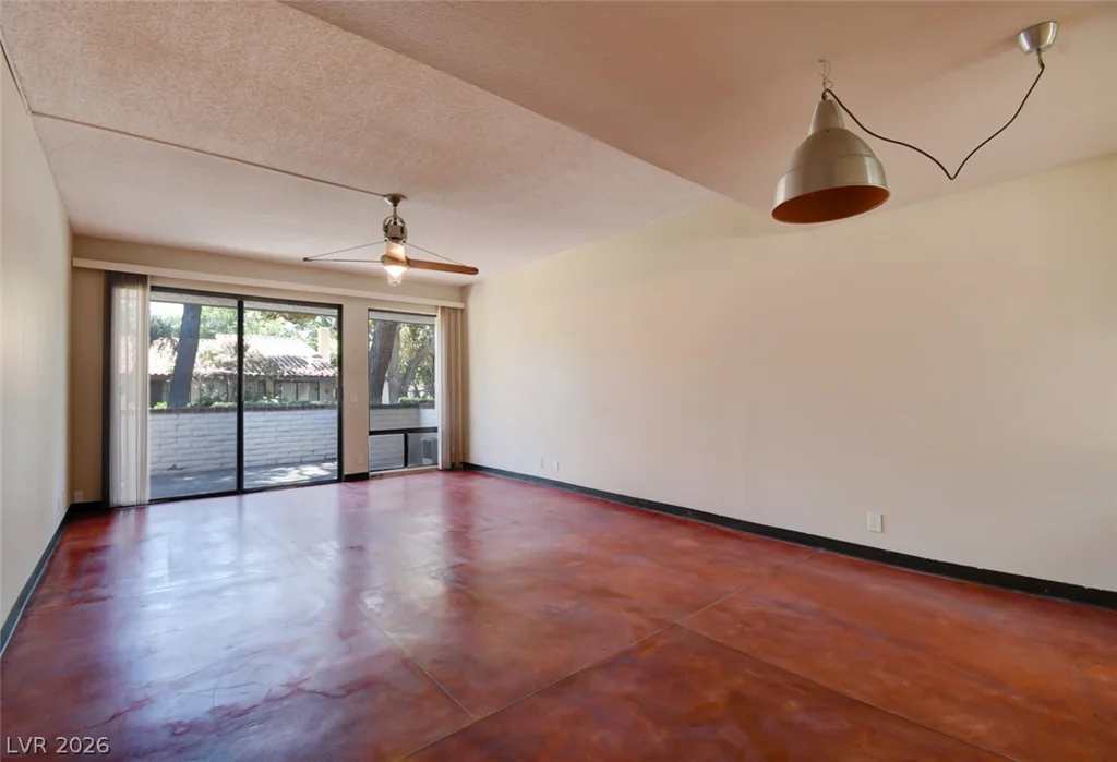 3460 Pino, Las Vegas, NV 89121