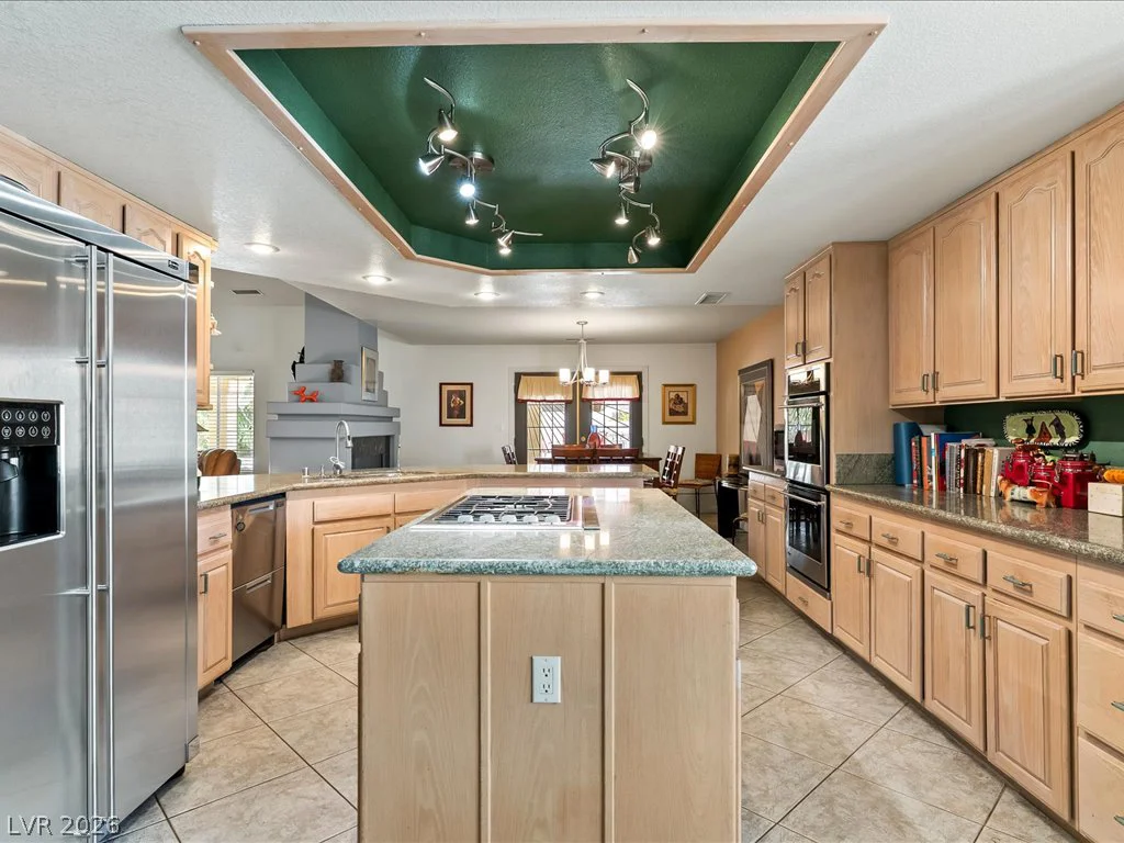 3740 Rick Stratton, Las Vegas, NV 89120