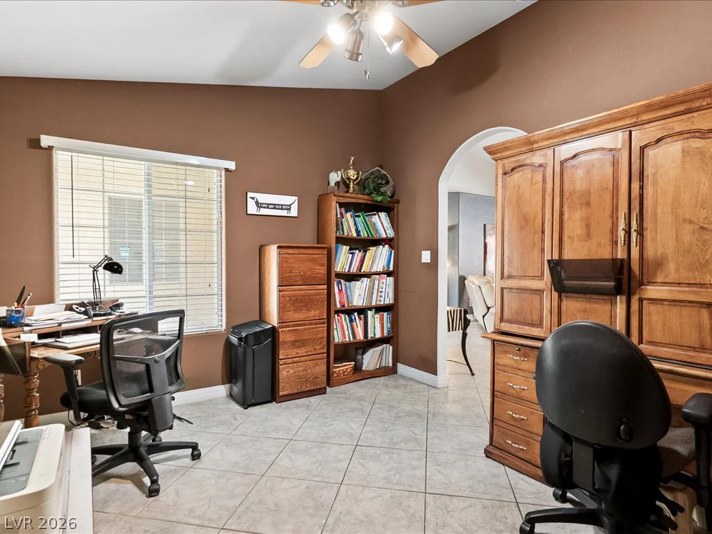 3740 Rick Stratton, Las Vegas, NV 89120