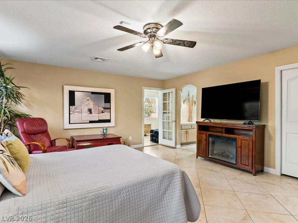 3740 Rick Stratton, Las Vegas, NV 89120