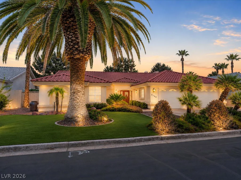 3740 Rick Stratton, Las Vegas, NV 89120