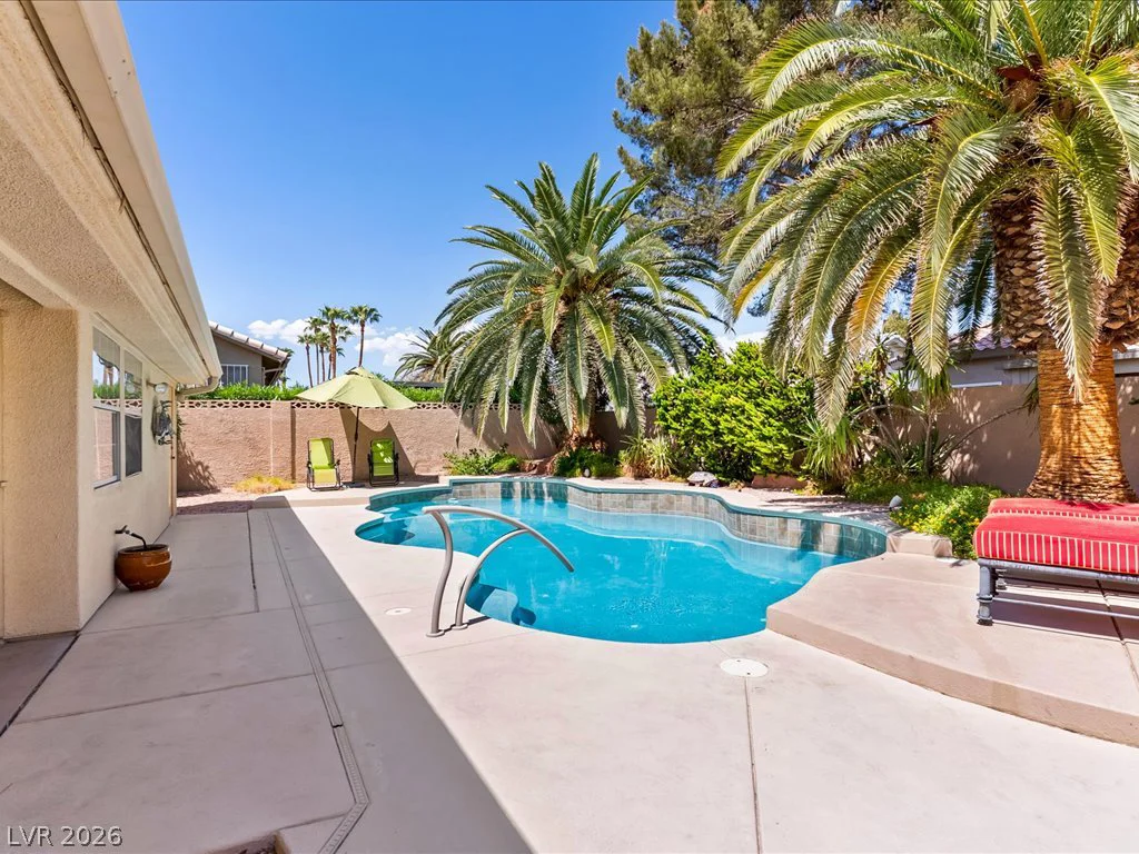 3740 Rick Stratton, Las Vegas, NV 89120