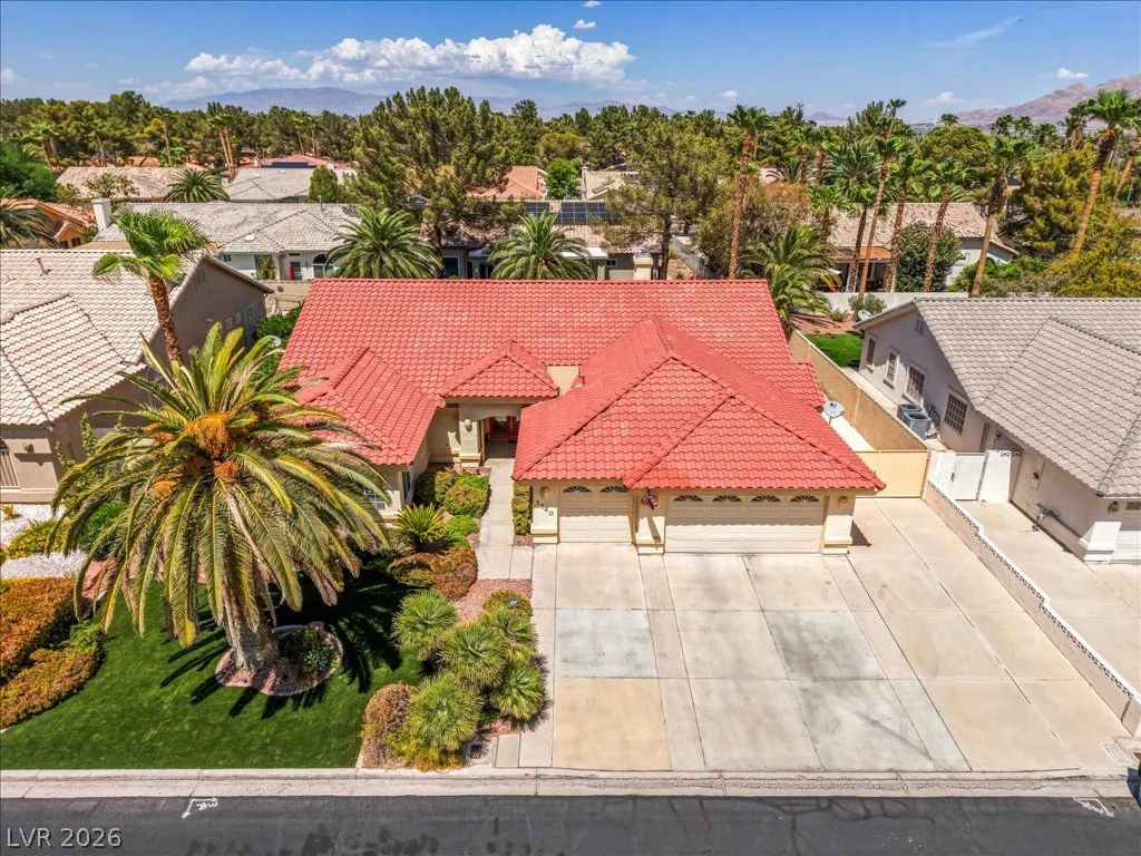 3740 Rick Stratton, Las Vegas, NV 89120