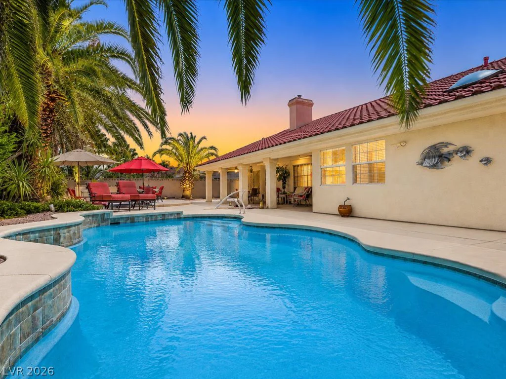 3740 Rick Stratton, Las Vegas, NV 89120