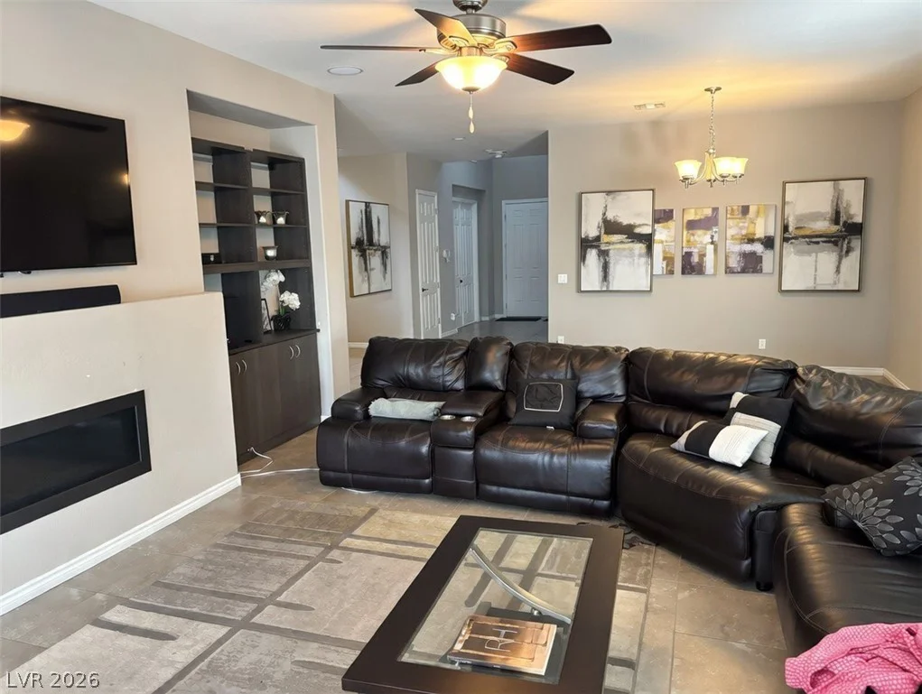 8823 Sherborne Gate, Las Vegas, NV 89148