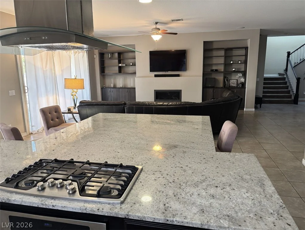 8823 Sherborne Gate, Las Vegas, NV 89148