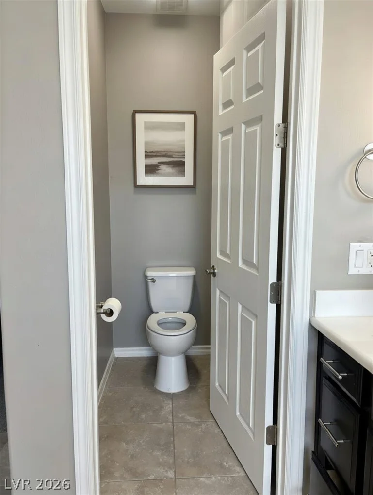 8823 Sherborne Gate, Las Vegas, NV 89148