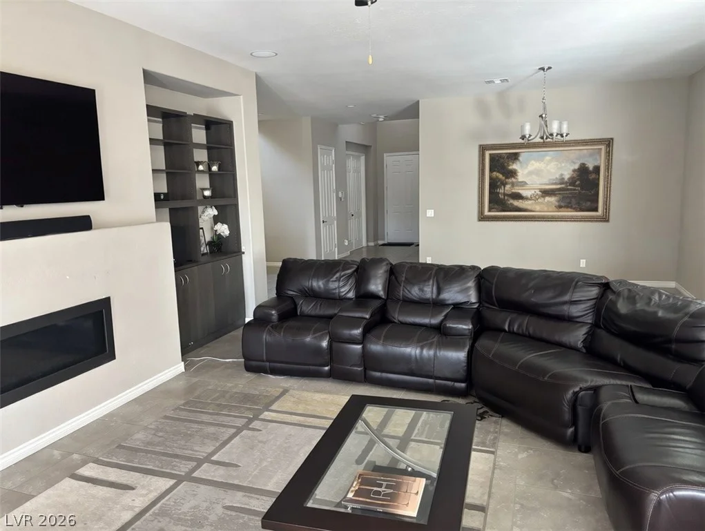 8823 Sherborne Gate, Las Vegas, NV 89148