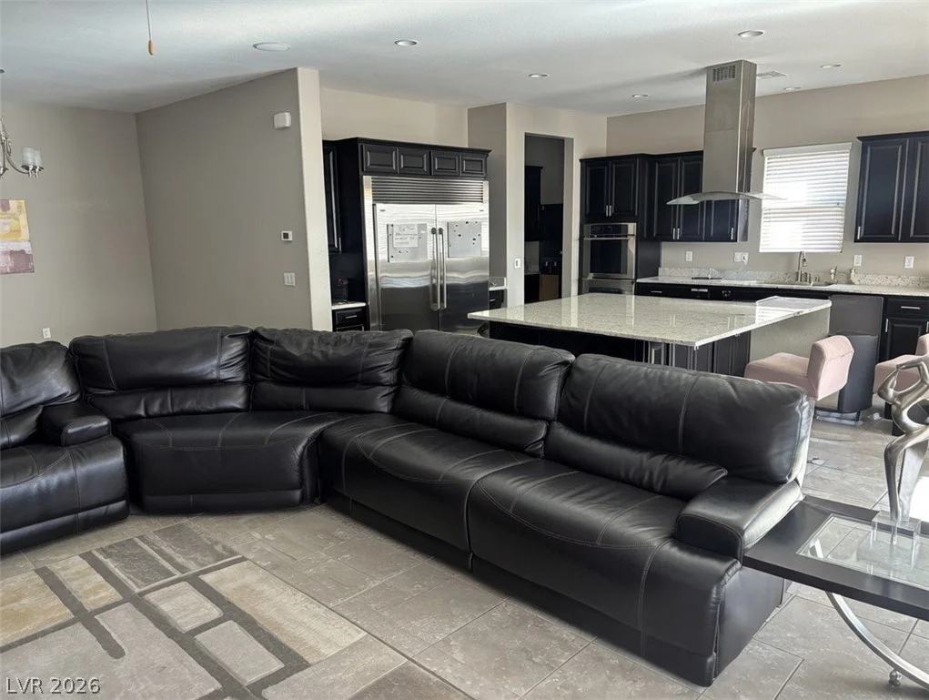 8823 Sherborne Gate, Las Vegas, NV 89148