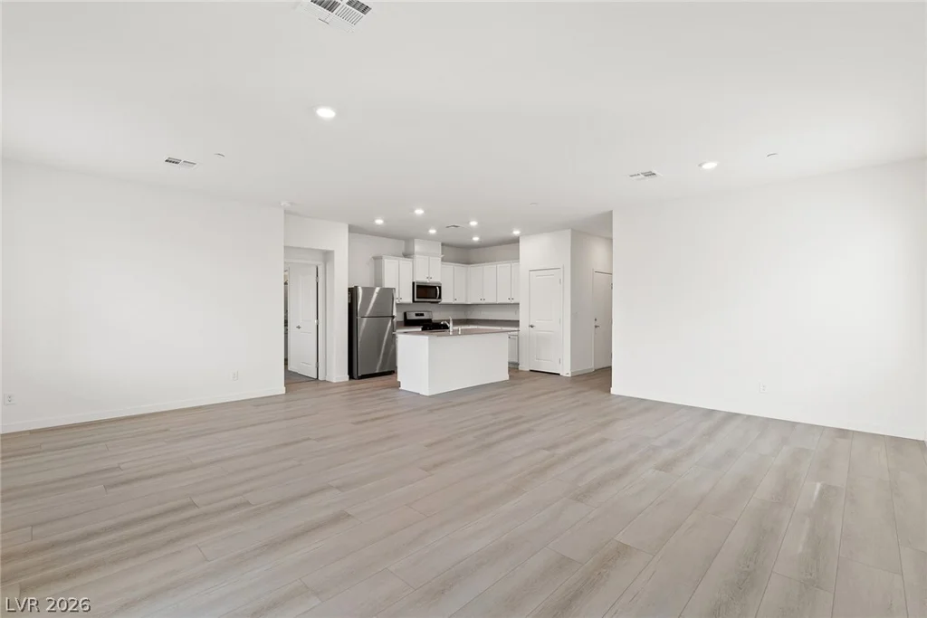 2754 Avril Point, Las Vegas, NV 89156
