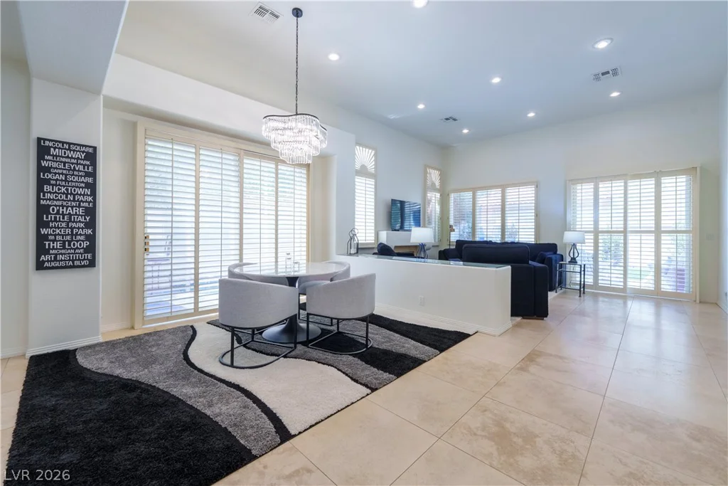 5121 Kapalua, Las Vegas, NV 89113